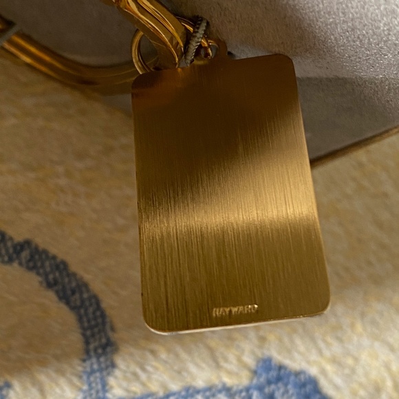 Gold Electroplate Keyring Satin Finish Rectangular - Picture 4 of 16